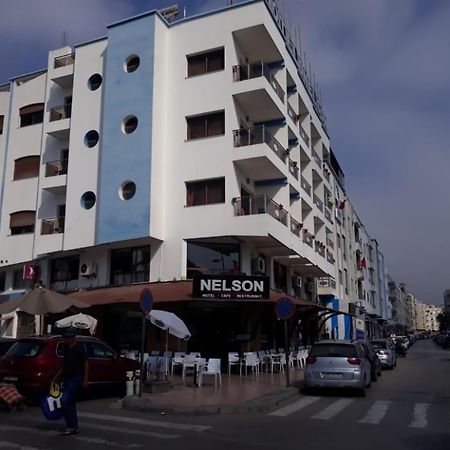 Hotel Nelson เอ็มดิก ภายนอก รูปภาพ